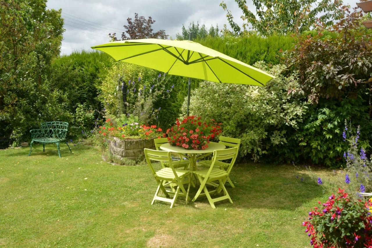 Les Rendzines Bed & Breakfast Nuisement-sur-Coole Екстериор снимка