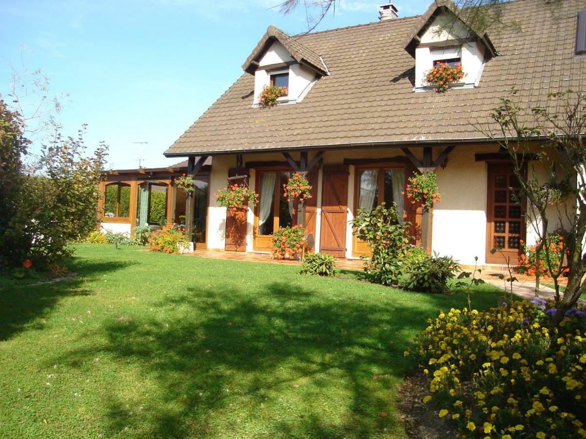 Les Rendzines Bed & Breakfast Nuisement-sur-Coole Екстериор снимка