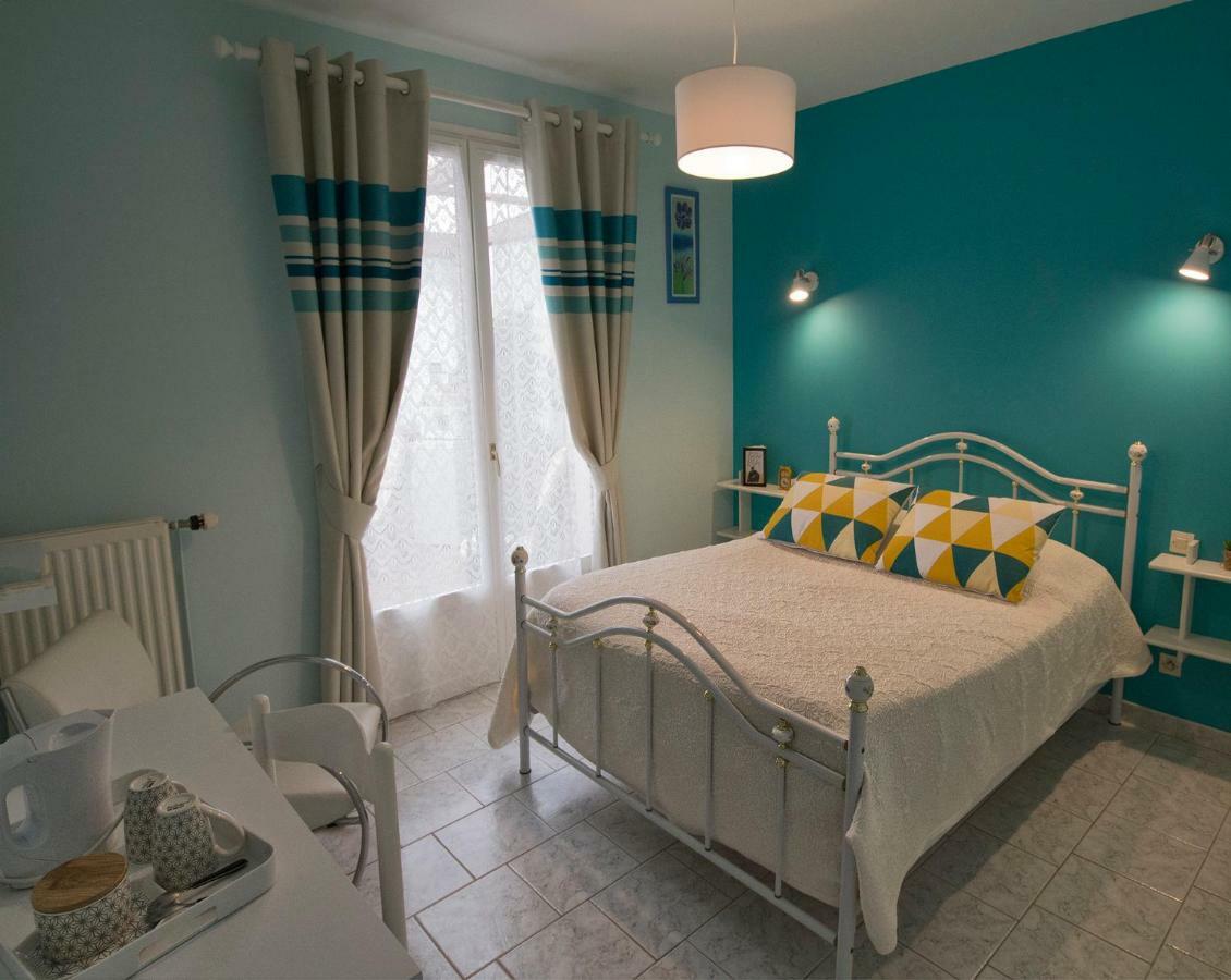 Les Rendzines Bed & Breakfast Nuisement-sur-Coole Екстериор снимка